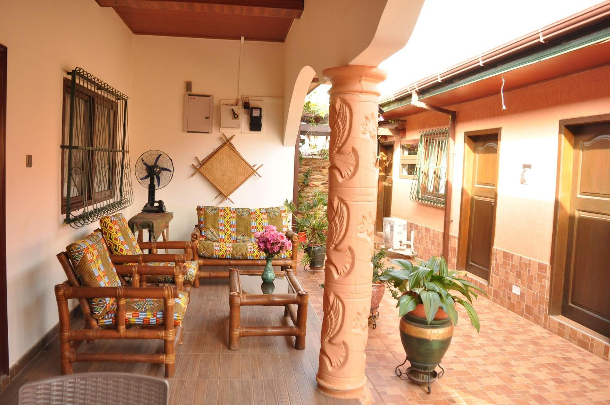 Santa Monica Home Lodge Senchi Экстерьер фото