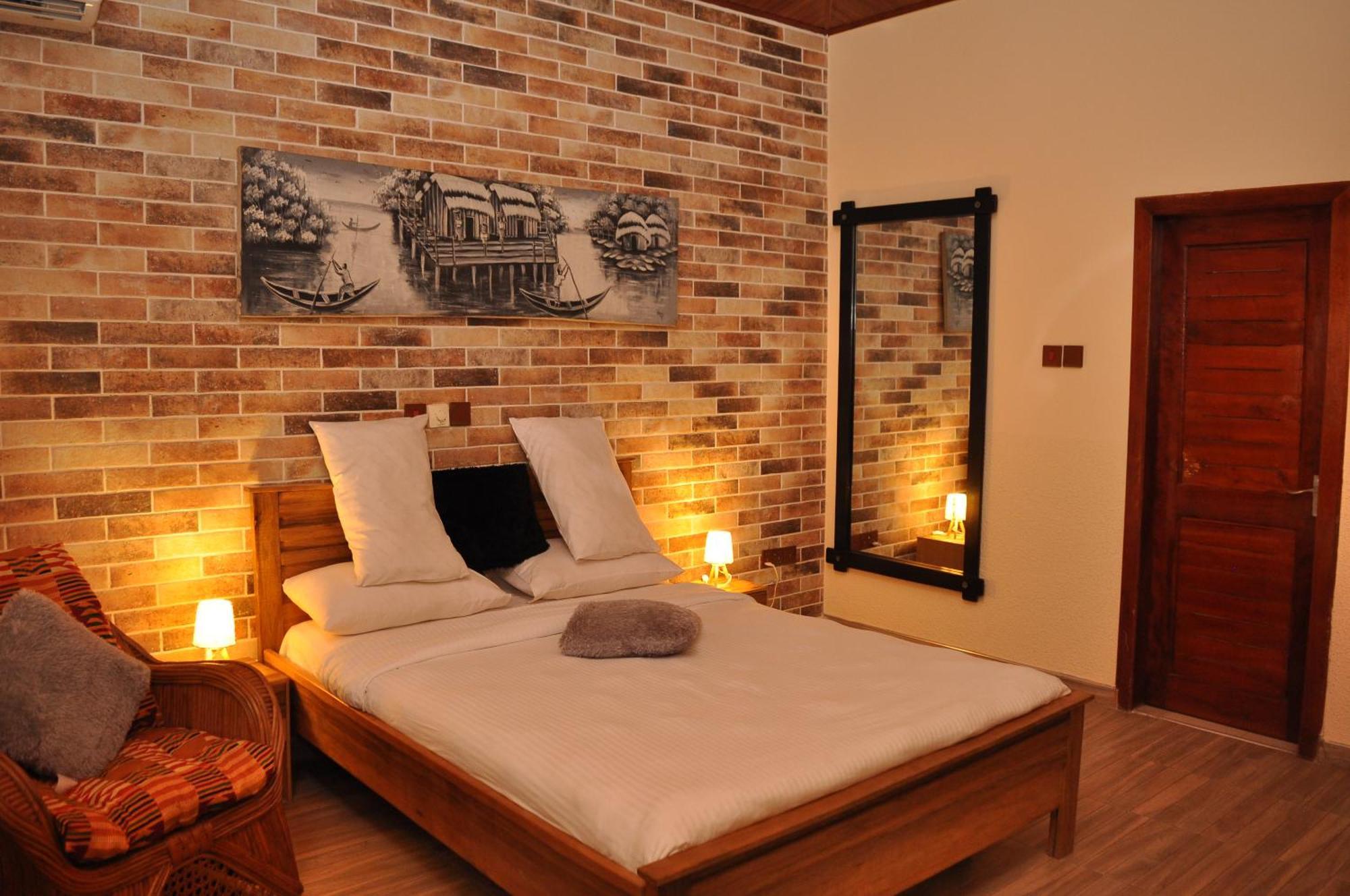 Santa Monica Home Lodge Senchi Экстерьер фото